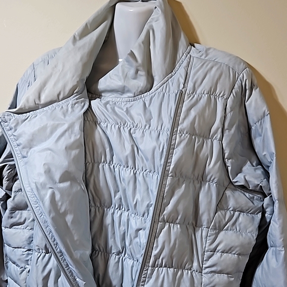 Athleta Goose Down Silver/Grey Puffer Jacket. - Picture 6 of 13